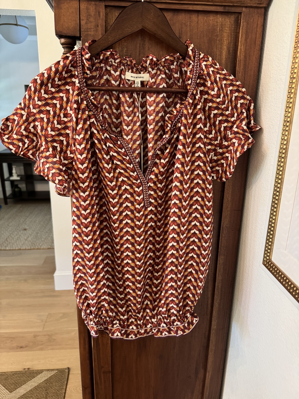 Max Studio Blouse Womens XS Rust Geometric Boho Flutter Sleeve Elastic Hem Top